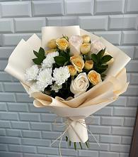 Букет цветочный вальс в Чое Букет цветов из:  Розы и Хризантемы в Чое