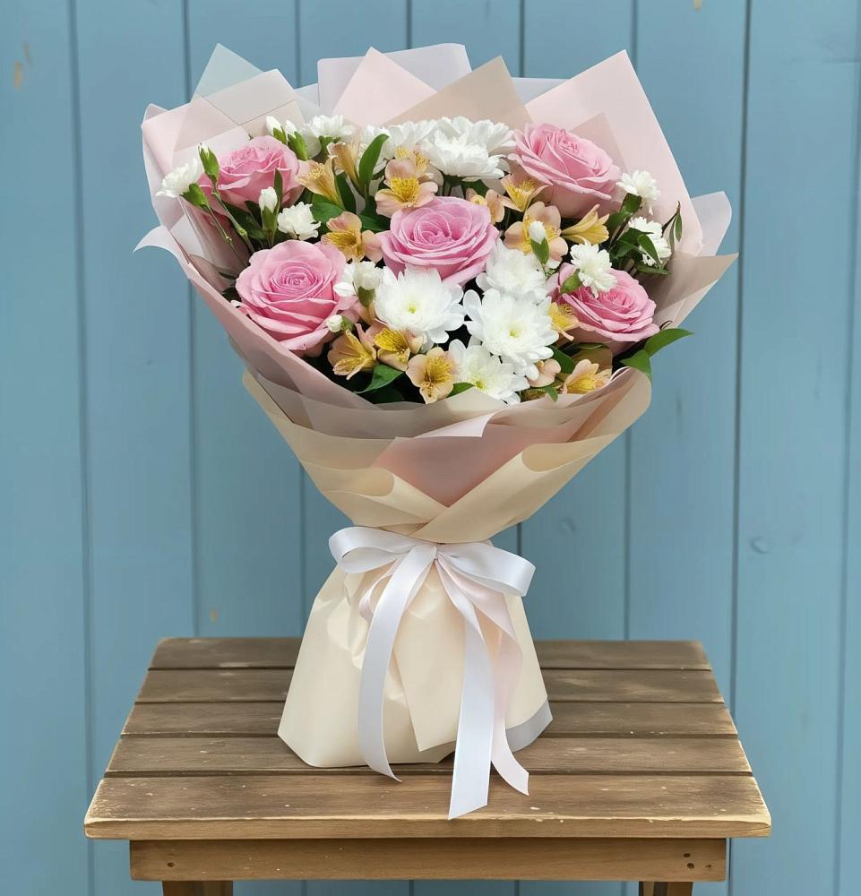 Букет французская меренга в Чое Букет цветов из: Гвоздики, Орхидеи и Розы в Чое