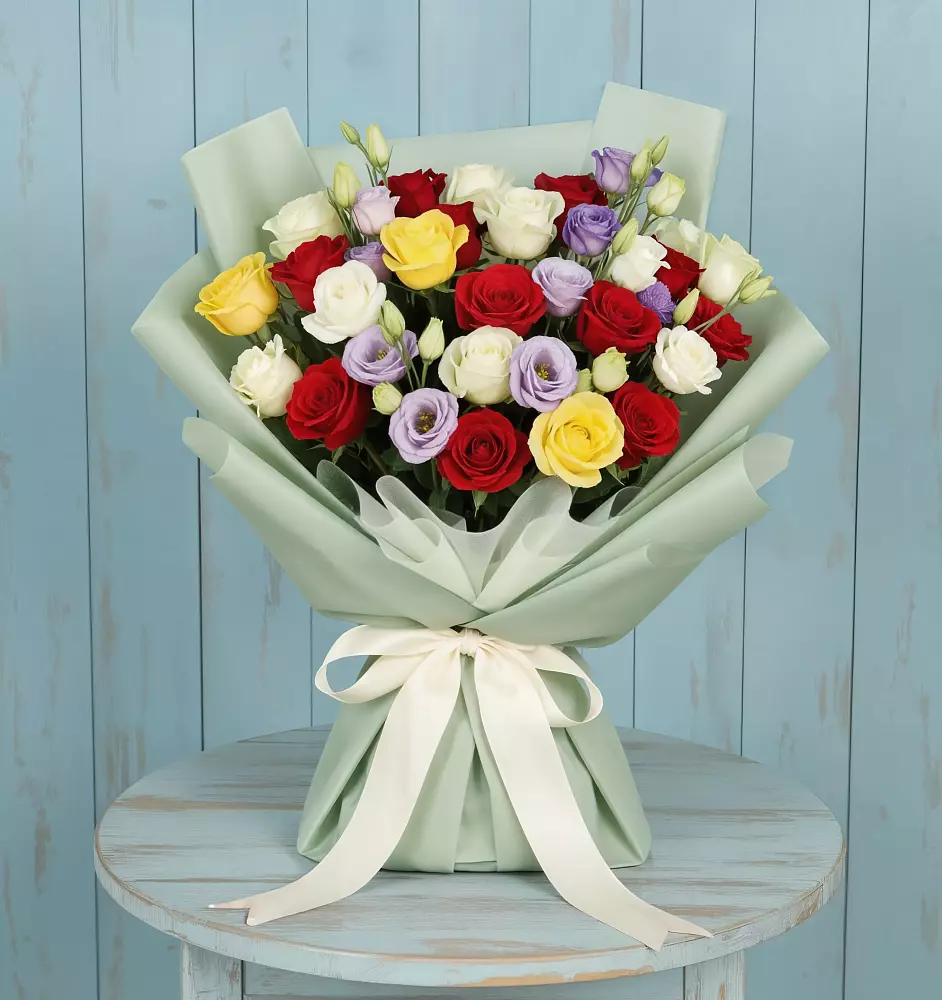 Букет Модная красотка в Чое Букет цветов из: Розы в Чое